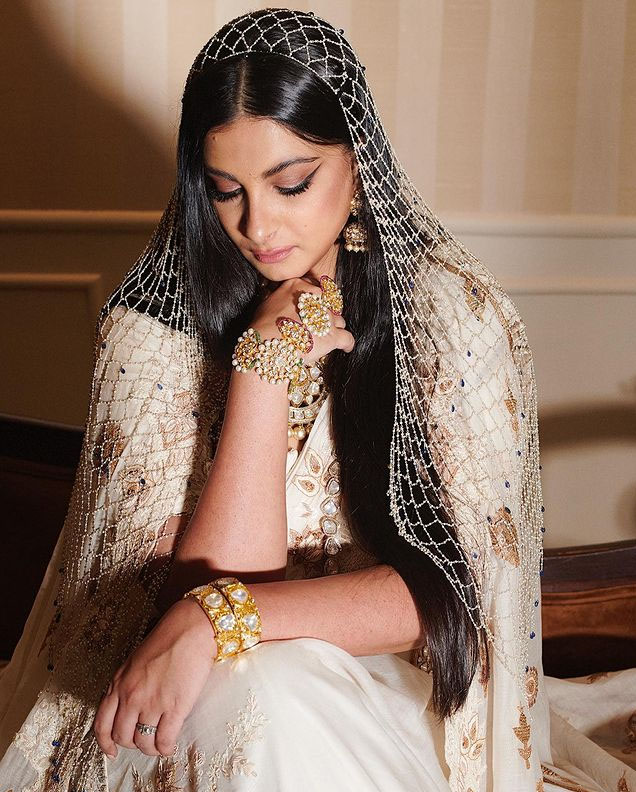 BridalShopping: How Much Does Anamika Khanna Lehenga Costs
