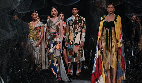 India Couture Week 2023 | Anamika Khanna